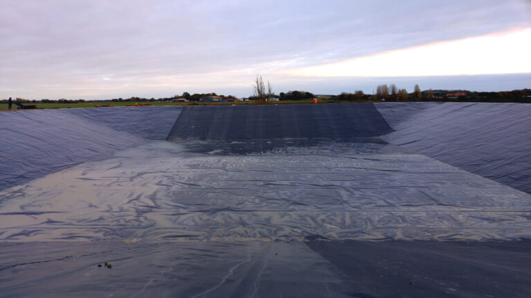 Water-irrigation-Resevouir-lining-Wisbeach-Lincolnshire