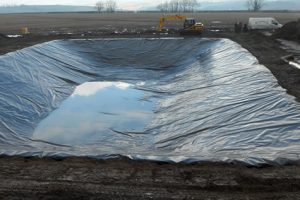 Farm-slurry-lagoon-81